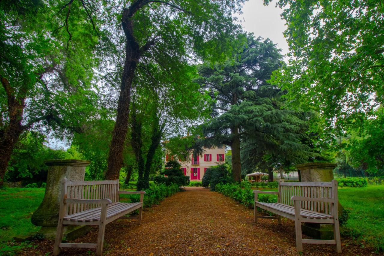 B & B Villa Dell'Usignolo Nerviano Exterior photo