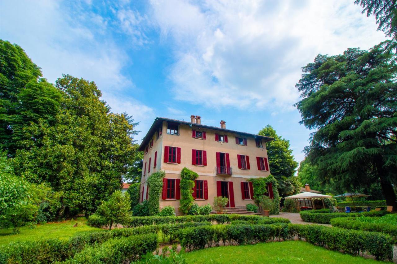 B & B Villa Dell'Usignolo Nerviano Exterior photo